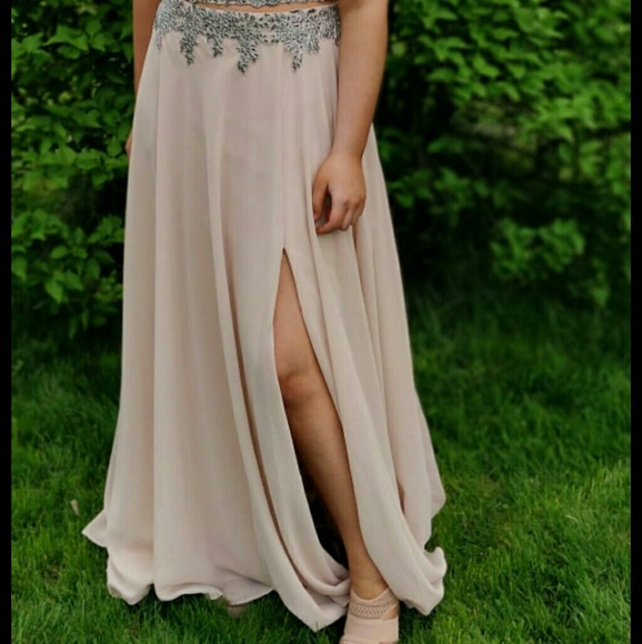 Formal - Picture 6 of 6